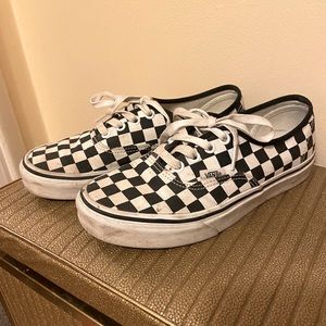 Vans checkerboard classics womens 6.5 shoes